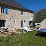 Tatil Evi Les Pierres Qui Parlent Precilhon