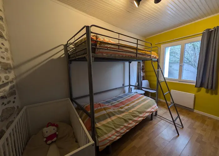 Les Pierres Qui Parlent * Precilhon